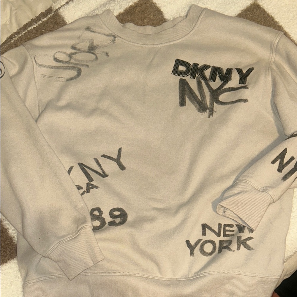 DKNY Crewneck Sweatshirt in Light Beige with Black Graphic Prints